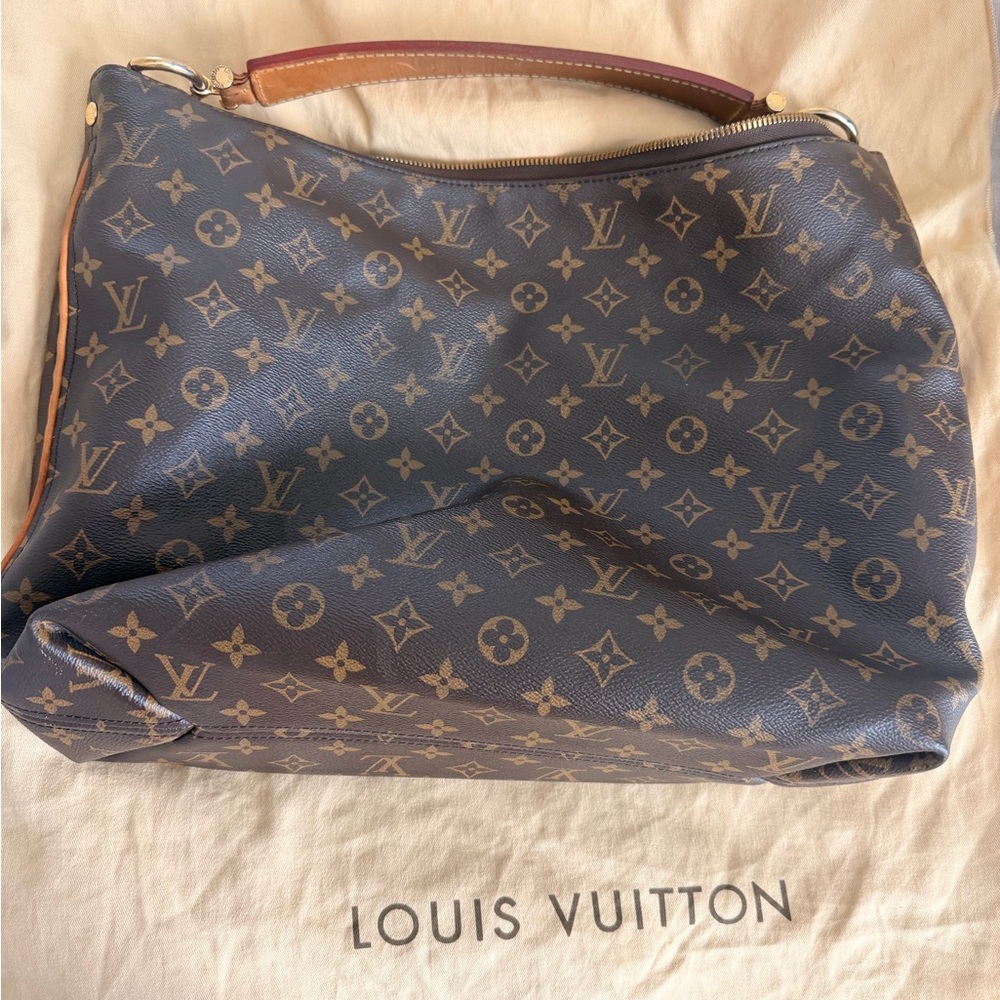 Louis Vuitton Monogram Canvas Sully MM